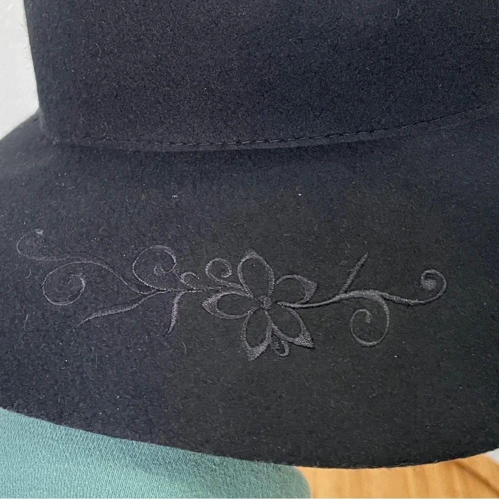 TIRABASSO NWOT 100% Wool Black Wide Brim Hat‎ with Floral Detail, OS